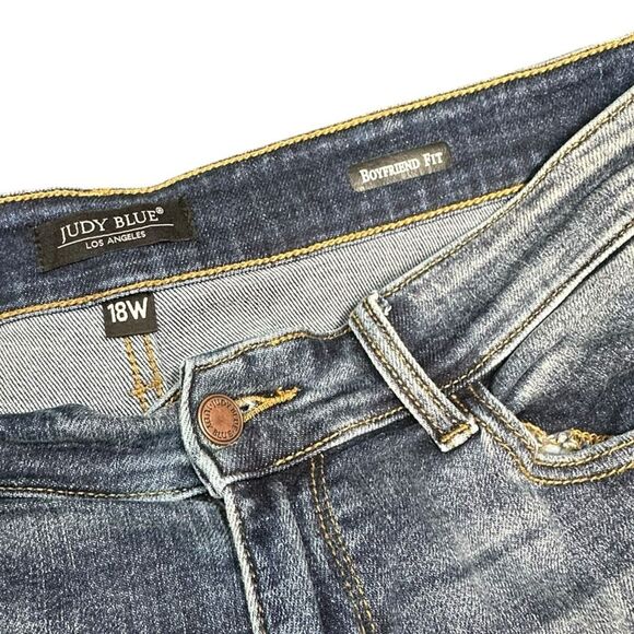 JUDY BLUE LOS ANGELES Women’s Light Wash Bleach Splash Boyfriend Jeans Size 18W - Picture 4 of 6